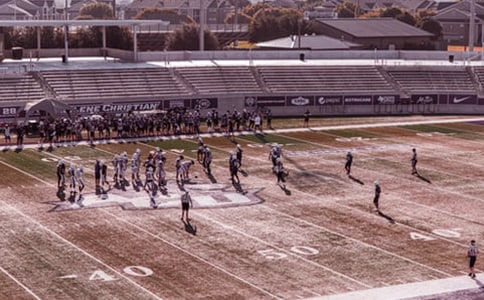 操場(chǎng)上的笑聲作文(優(yōu)秀)