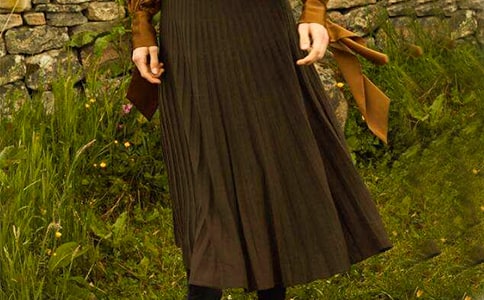 讀《一百條裙子》讀后感_850字